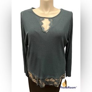 Democracy Ladies Blouse 2x Dark Teal Green new with tags